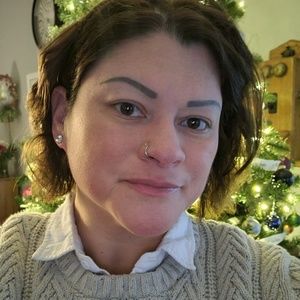 Meet your Posher, Chrystal